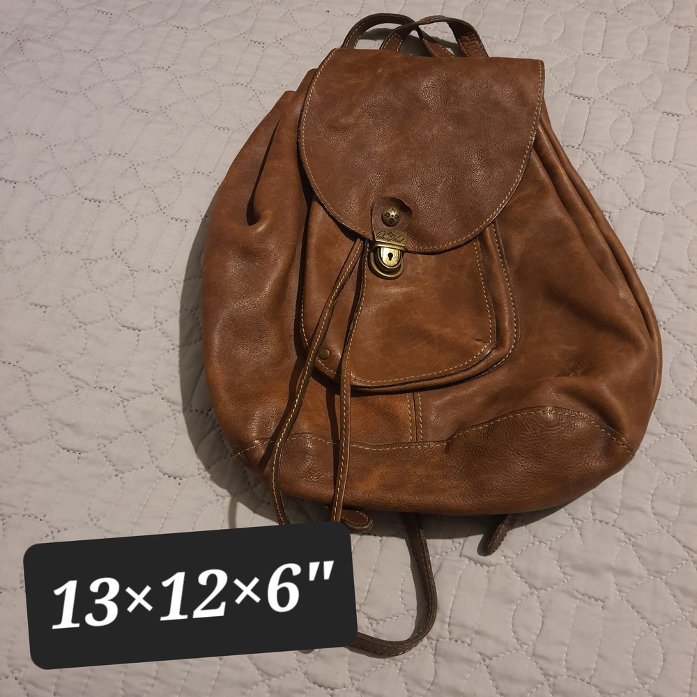 Patricia Nash Italian Leather Backpack Tan Convertible Flap Drawstring Casual - Picture 5 of 13